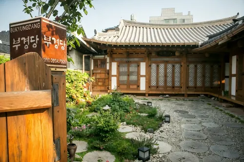 Bukyungdang Hanok Guesthouse Ngoại thất Photos