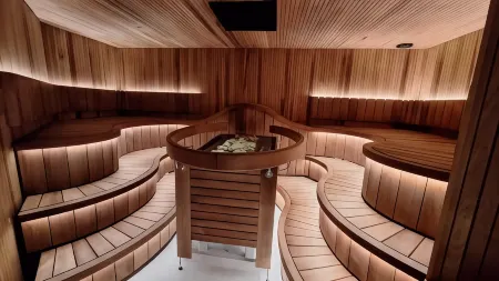 Majvik Congress Hotel