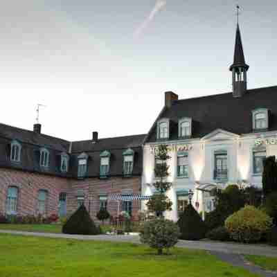 Hostellerie Saint Louis - Logis Hotel Exterior