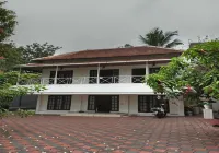 Vaiga Homes - Vembanadu Lakeview Retreat
