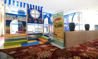 Days Hotel by Wyndham Jilin Railway Station
