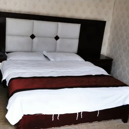 Dongkou Hyatt Business Hotel