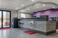 十字路口套房旅館