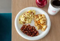 avid hotel SUMMERVILLE by IHG - breakfast