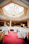Traumhotel Alpina - 4 Sterne Superior Luxushotel, Hoteleigenen Badesee, Adults Only - 조식 운영