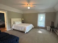 GREAT FOR FAMILIES! 3 MINUTE WALK TO MAIN STREET & 1 MILE FROM WINDHAM SKI MT. 윈드엄 호텔