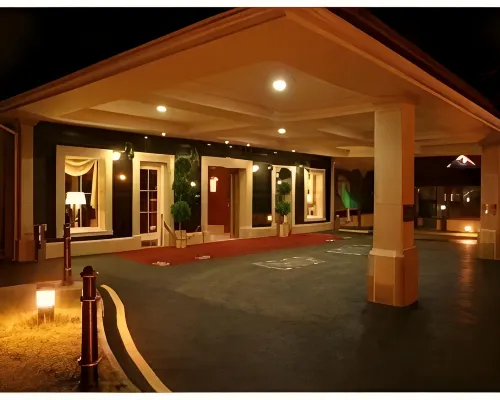 Harvey's Point Hotels in Donegal