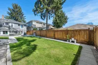 Private newly renovated  1 bed 2 baths suite in central location - Bungalows