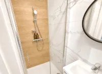 Central Studio in the Heart of Hounslow! - Kitchens