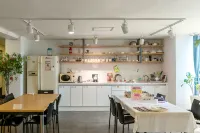 Dongseongro Zero Guesthouse