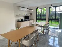 POP 赫裡蒂奇公寓 曼谷 Debsirin學院附近的飯店