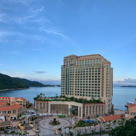 Auberge Discovery Bay Hong Kong Отели рядом с достопримечательностью «Ма-Ван»