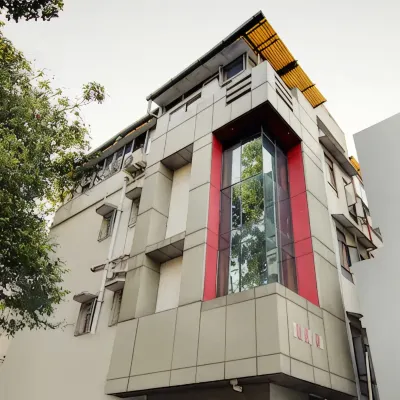 Dover Inn by BookMeriHotel.Com Hotels near Ballygunge