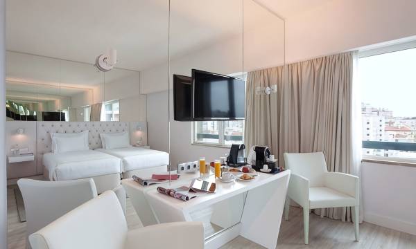 Lutecia Smart Design Hotel