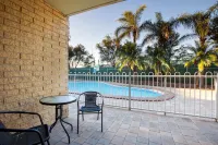 Nightcap at Kawana Waters Hotel - Pools