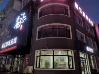 Kaiyuan Lijiang Business Hall - parking