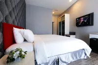 Cenang Plaza Beach Hotel - Ocean View