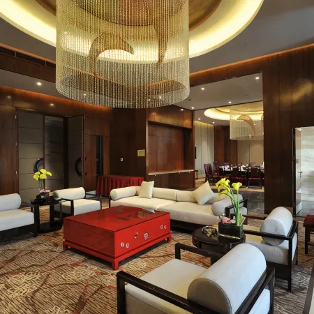 Guolong Hotel