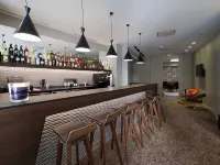 Square Hotel Отели рядом с достопримечательностью «Башни Броэль»