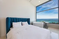 Gangneung Merview Oceanview Spapension - Homestays