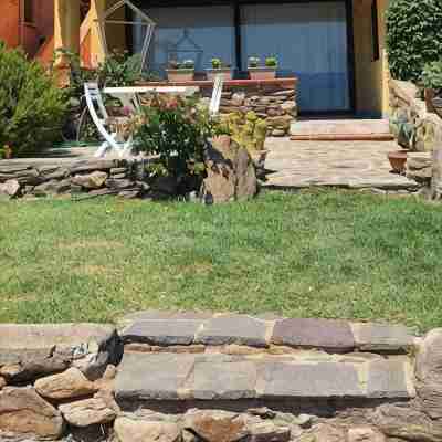 Ground floor apartment with sea view - Terrata Village - Golfo Aranci Hotel Exterior