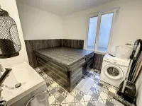 "Le meublé apartment with unlimited jacuzzi near Mont-Saint-Michel