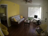 DOWNTOWN COZY APARTMENT