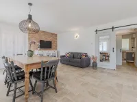 Elegant Euganean Hills apartment with garden view テオーロのホテル