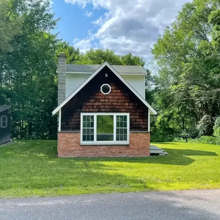 The Perfect Catskills Retreat - Margaretville, NYSeasonal Rentals Are Welcome!