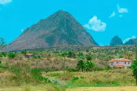 La Casita!Beautiful Caribbean Private Octagon Studio Bungalow.5 mins from Beach! -  Privatzimmer