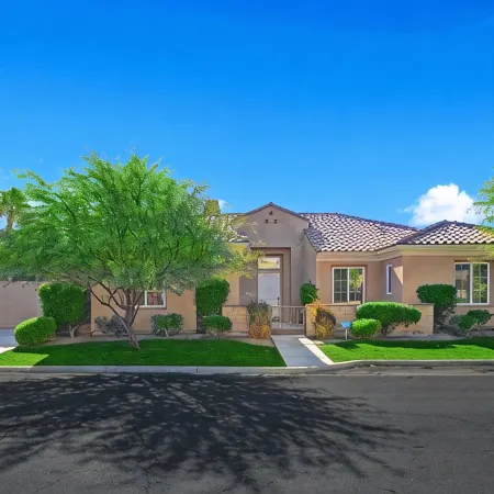 Private Gated Pool/Spa home with mountain views close to everything!