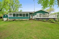 Unplug at RIVER RUN—Secluded, Waterfront, Kayaking