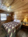 Hillside Hideaway East just 1/2 mile from Current River! - Chalets