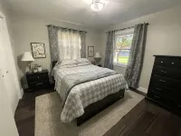 Whispering Pines Lake House - 3-Star