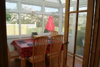 Gower coast bungalow - 2-Star