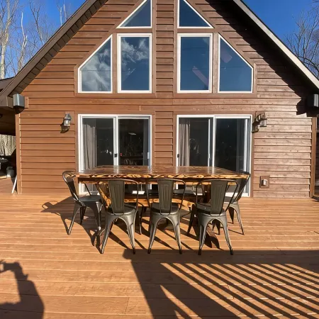 Cozy Cabin by the Slopes - Minutes to the Wisp & Lake! Fire Pit - Hot Tub - Pool