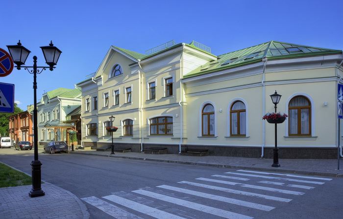 Dvor Podznoyeva Hotel Main Building