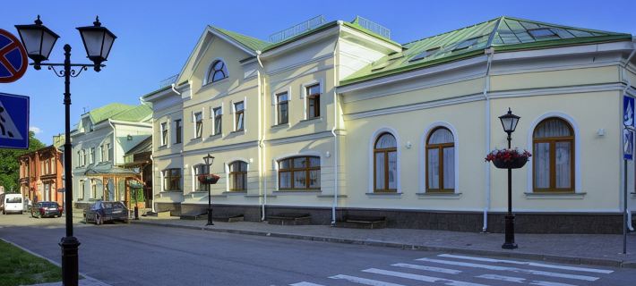 Dvor Podznoyeva Hotel Main Building Hotel di Pskov