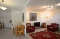 Character house with garden and swimming pool - 3-Star