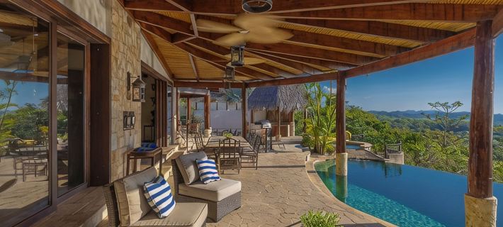 Papagayo Ocean View Luxury Villa サルディナルのホテル