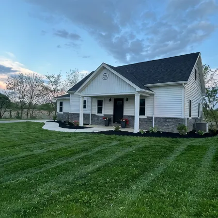 Koop Creek Home.  A charming, quiet country home near St. Mary's and New Bremen. Hotéis em Auglaize County
