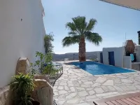 Maison Crétoise Traditionnelle Avec Tout le Confort Moderne - Pools