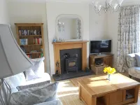 Licence No: MO-00672-F  Stb  Large Property & Garden, Sleeps 8. Free WiFi