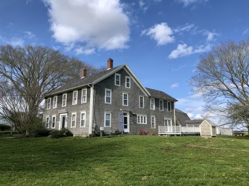 Beautiful Historic Home - 3-Star