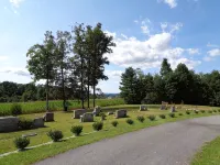 Roomy Studio Apartment Attached to Historic Country Church in the Yadkin Valley - Homestays