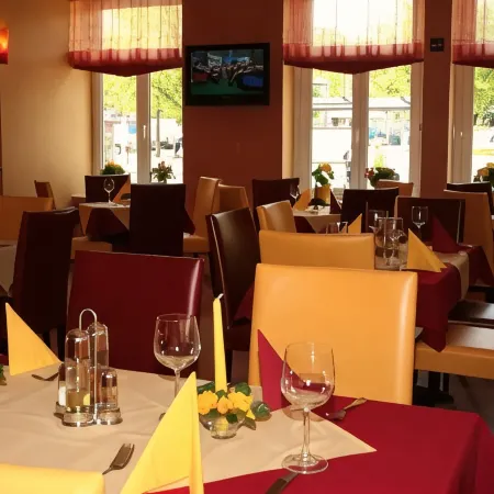 Hotel am Hauptbahnhof Hotels in Schwerin