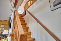 Handcrafted Log Cabin • Walk to Lake • Private Backyard w/Fire Pit • Sleeps 8