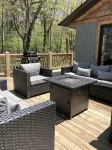Hot tub-petfriendly-firepit-pool table-bar-3+acres - Hytter