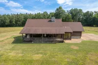 Cozy Cabin @James River; Live/Work/Play Experience