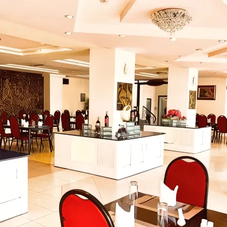 Chau Pho Hotel